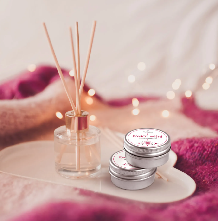 Cherry Blossom Massage Candle 50 ml5